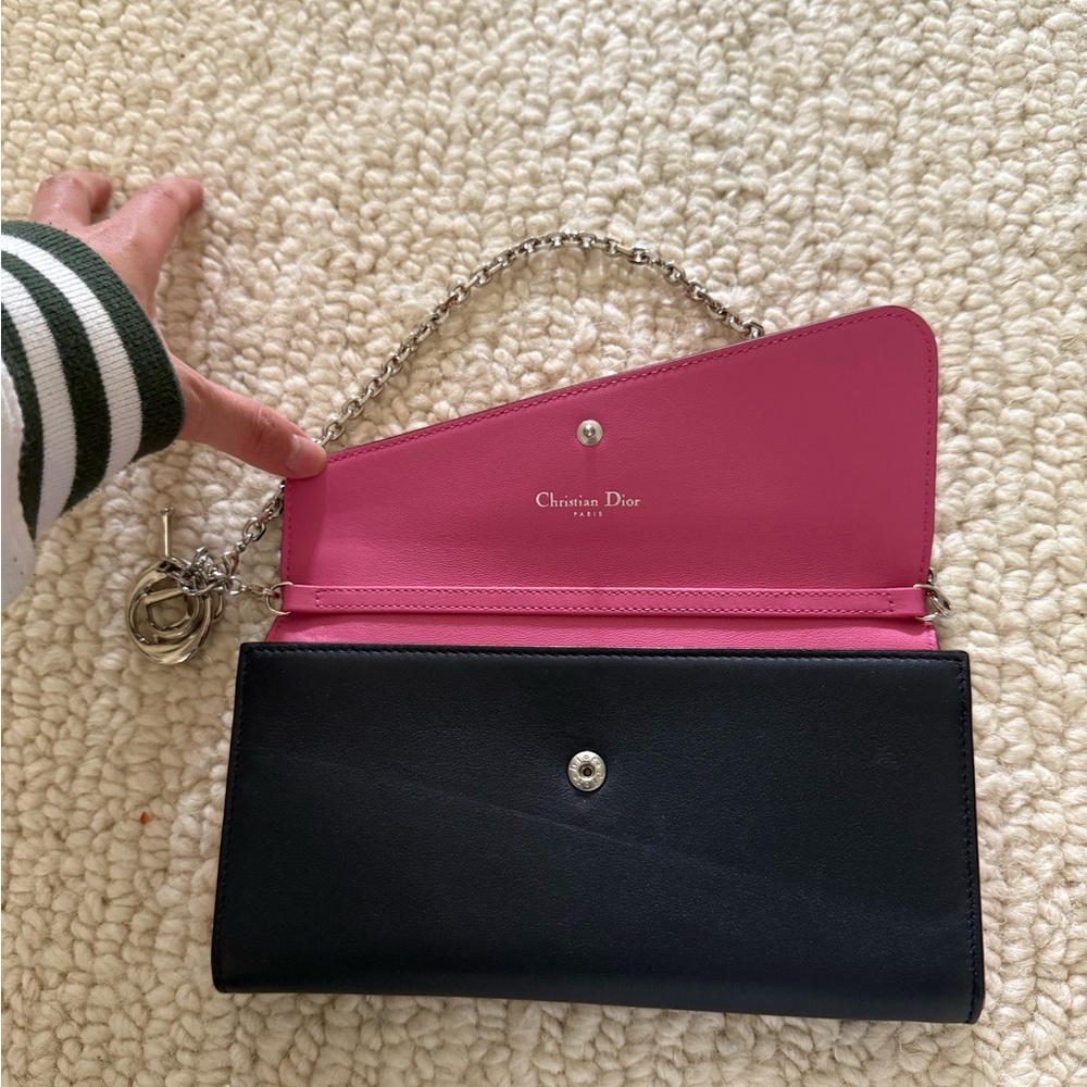 Dior Pink and Black Clutch with Chain Strap - Picture 4 of 8